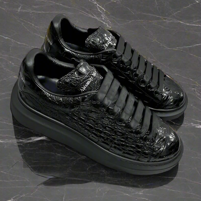 Adidași Alexander McQueen Club Edition pentru Damă
