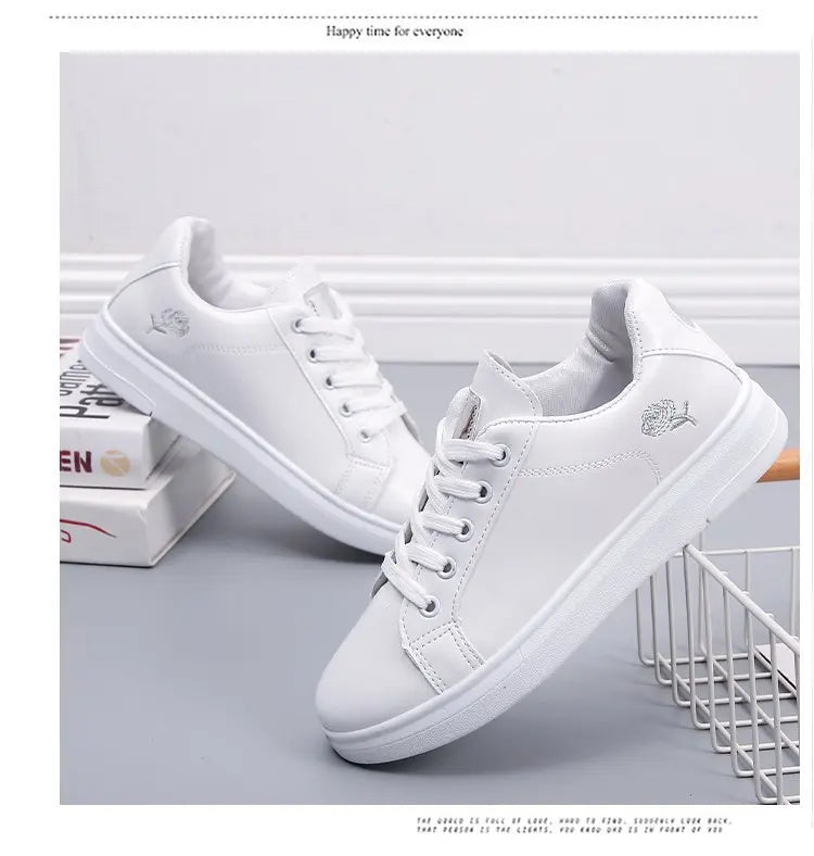 Women Casual Shoes New Spring Fashion Embroidered White Breathable Flower Lace-Up Sneakers 2023