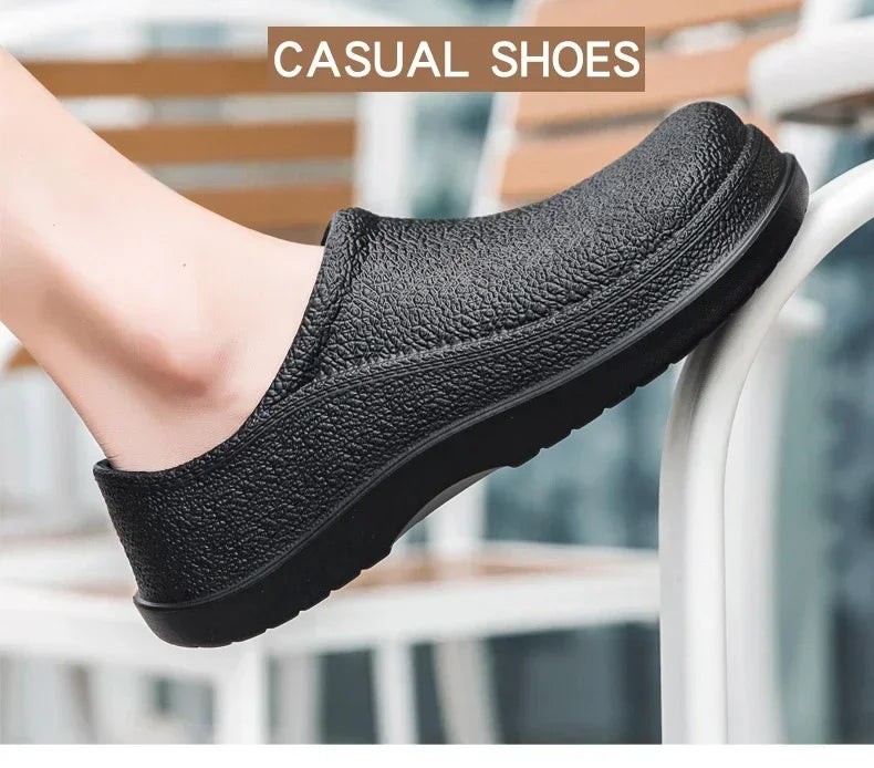Waterproof Oilproof Men Chef Shoes Lightweight Casual Slippers Doctor Nurse Shoes Fashion Eva Garden Sandals Beach Aqua Shoes