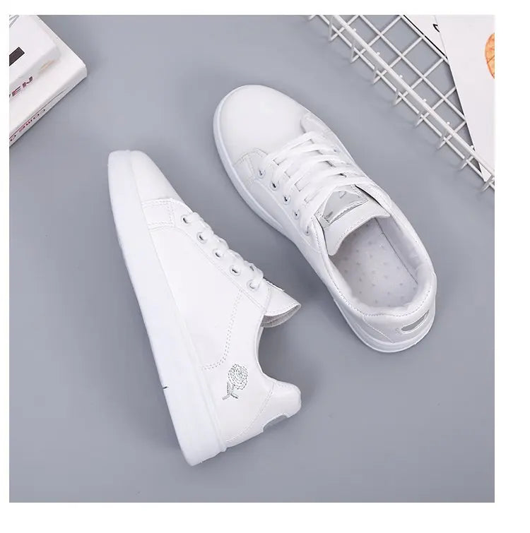 Women Casual Shoes New Spring Fashion Embroidered White Breathable Flower Lace-Up Sneakers 2023