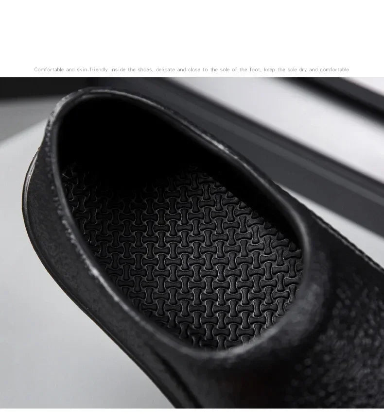 Waterproof Oilproof Men Chef Shoes Lightweight Casual Slippers Doctor Nurse Shoes Fashion Eva Garden Sandals Beach Aqua Shoes