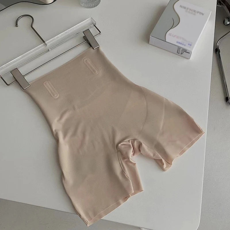 Lenjerie Modelatoare Ridicare Fund